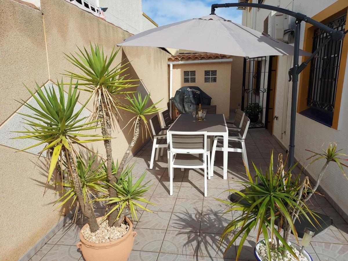 Orihuela - Sleeps 6 - Pool - Parking - Petfriendly Villa Eksteriør bilde