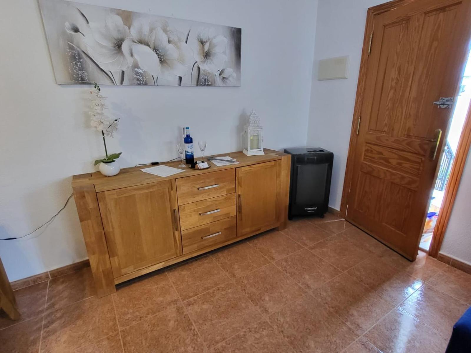 Orihuela - Sleeps 6 - Pool - Parking - Petfriendly Villa Eksteriør bilde
