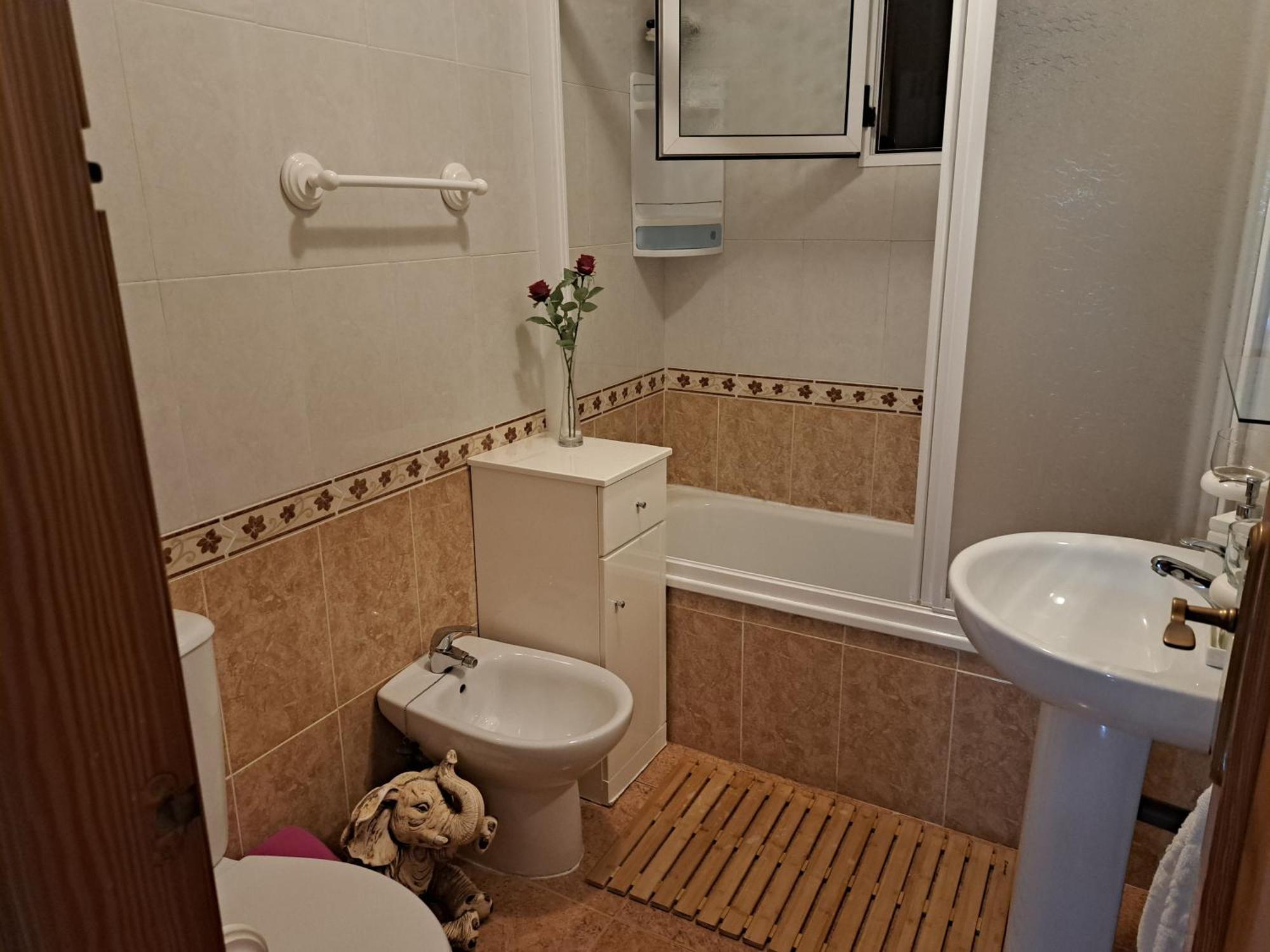 Orihuela - Sleeps 6 - Pool - Parking - Petfriendly Villa Eksteriør bilde